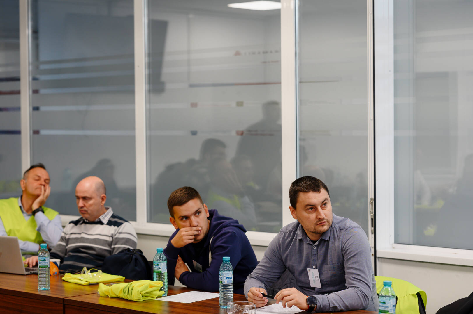 Lean Champions Q3 2025 – Представяне на проектите, дискусии и обратна връзка от журито.