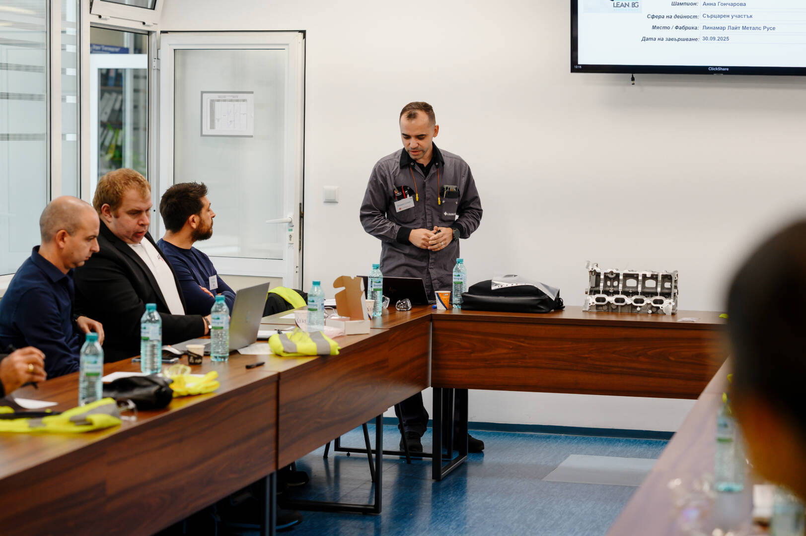 Lean Champions Q3 2025 – Представяне на проектите, дискусии и обратна връзка от журито.
