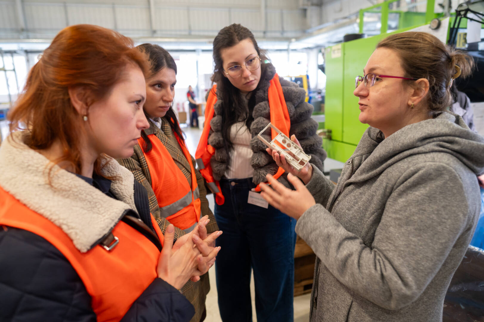 Производствена среда в AQ Plastronik – Lean Champions Q1 2026